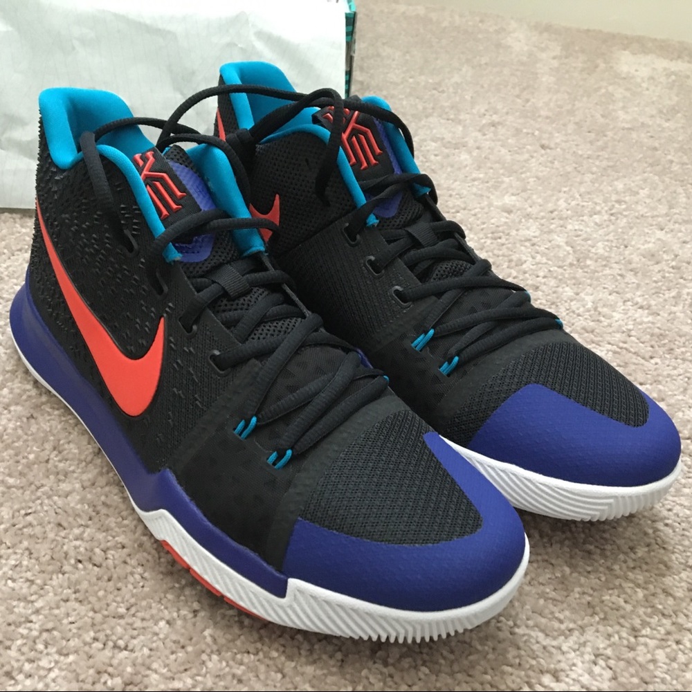 Men’s Nike Kyrie 3